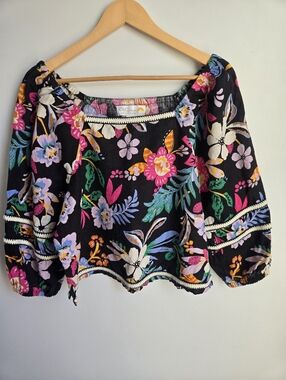 C&C California Black Floral Linen Boho Blouse
